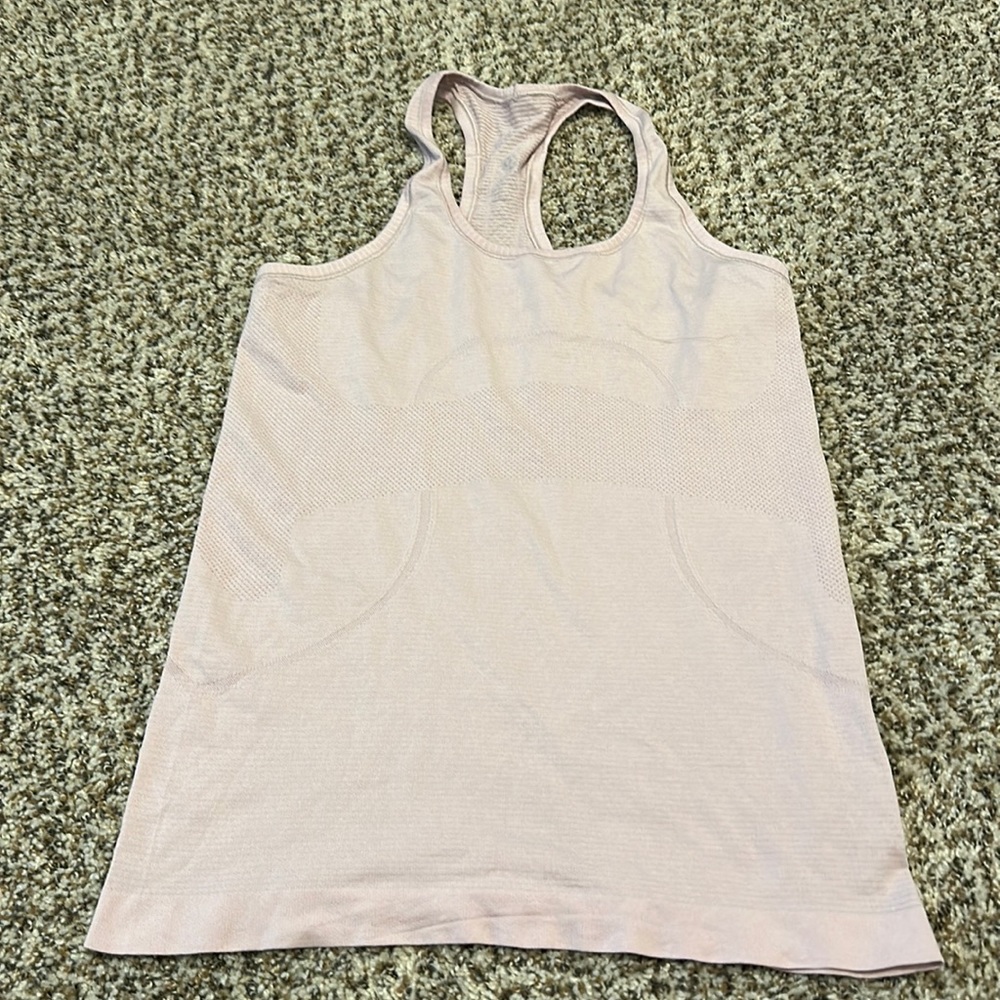 Lululemon Swiftly Tech size 8